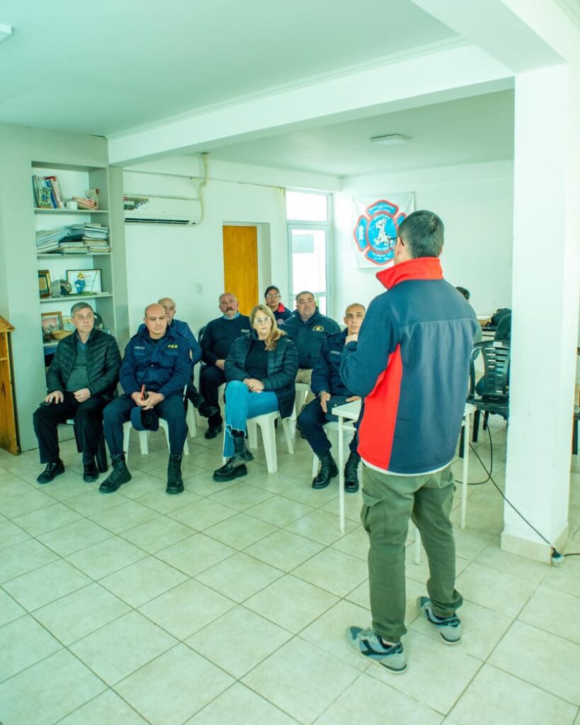 reunion defensa civil