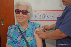 Entre Ríos comienza a vacunar contra la gripe a mayores de 65 años y personas con patologías 01