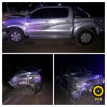 Siniestro vial en el acceso por calle Jubileo: Una camioneta despistó tras caer en un desagüe