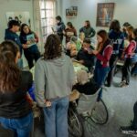 “Sansa Lee”: Un encuentro entre generaciones en el Hogar de Adultos Mayores