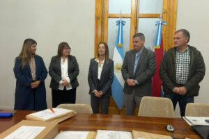 Apertura sobres hospital G Campos