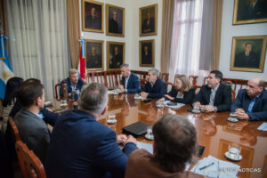 gabinete 04_08
