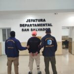 Fuerte operativo antidrogas en San Salvador: cocaína fraccionada, dinero y un detenido tras dos allanamientos