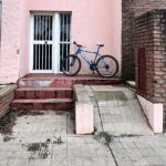 Licitan obras de accesibilidad y mejoras edilicias en escuela integral de San Salvador